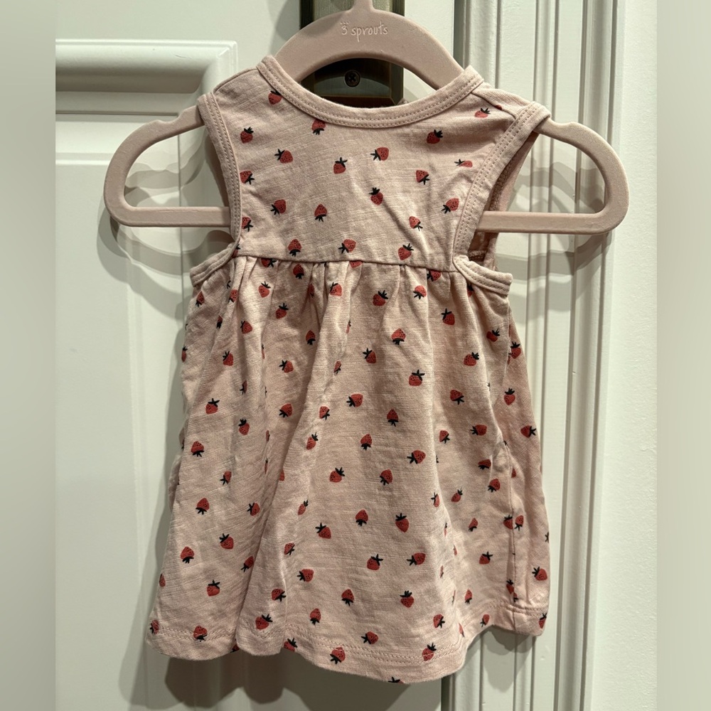 Rylee + Cru sleeveless strawberry print dress - size 0-3M